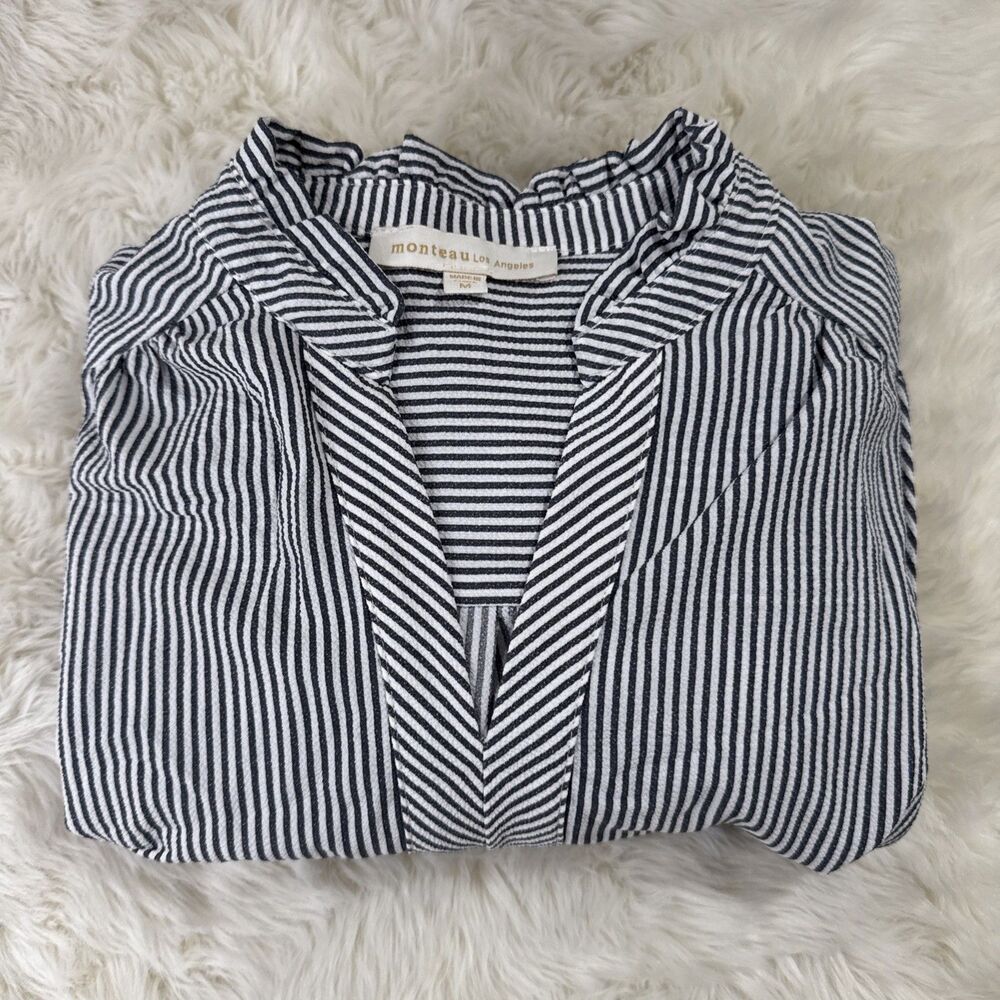 Monteau Dress M Blue White Pinstripe Belt V-Neck Knee Length Lightweight Tiered - Picture 9 of 10